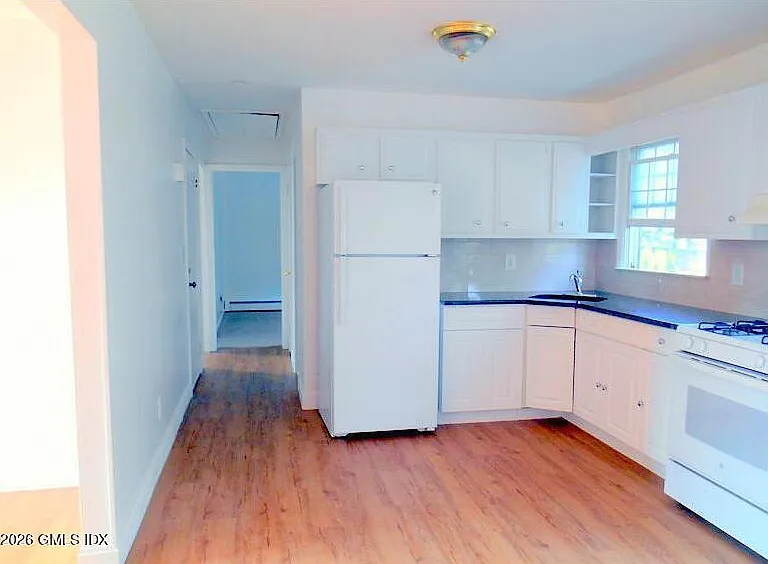 38 Gerry St #2 — Photo 22