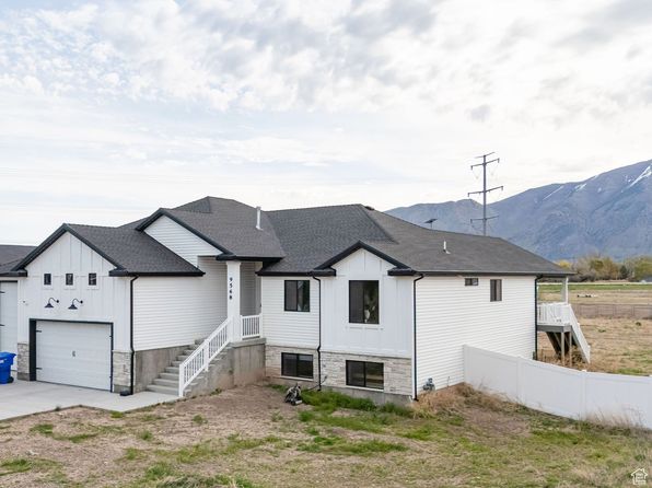 9568 N 5600 W, Elwood, UT 84337