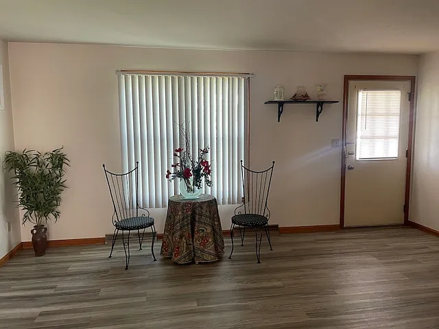 323 Hall Ave — Photo 21