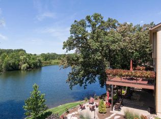 4639 Manor Dr, Eagan, MN 55123