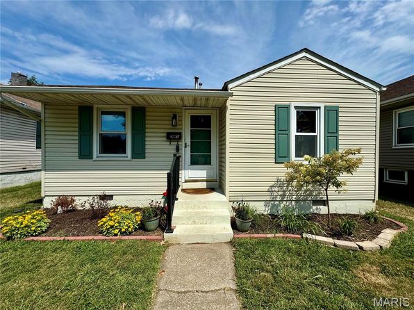 2445 Jerden Ave