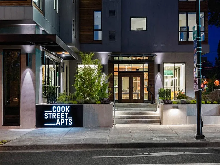 Cook Street — Photo 18