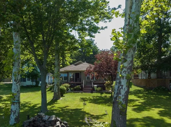 885 S 355 W, Angola, IN 46703