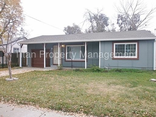 2nd image of 2416 Yreka Ave