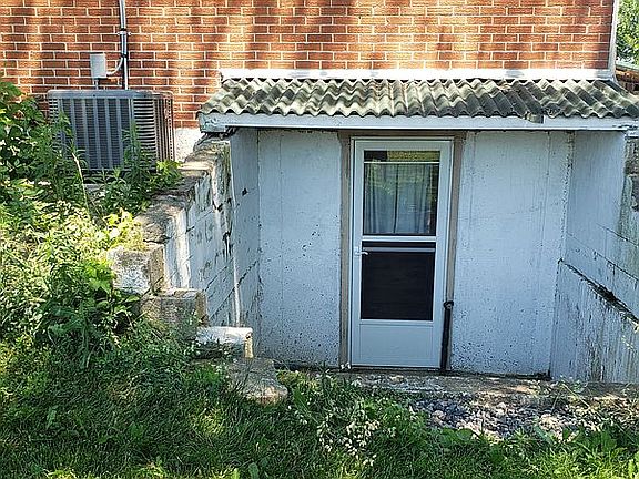 Walk out basement patio 