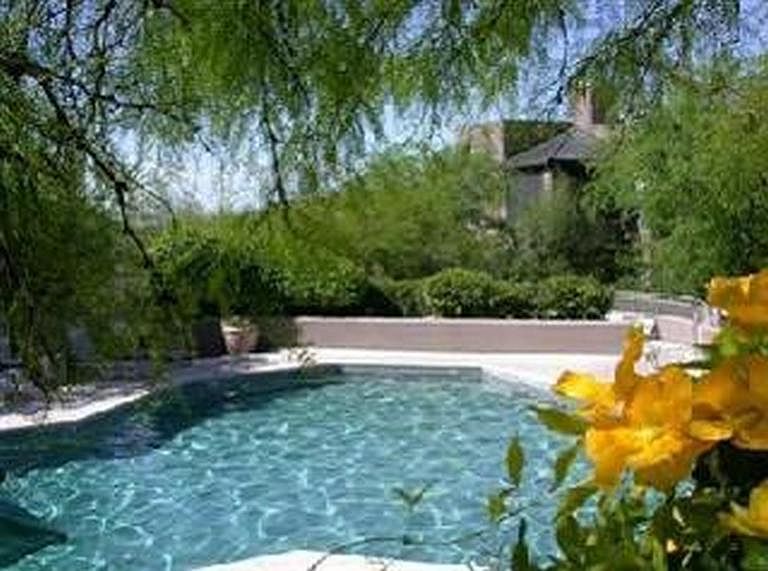 1st image of 6655 N Canyon Crest Dr