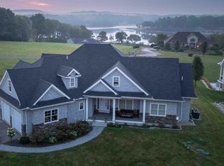 25 Fosters Drive, Dover, NH 03820