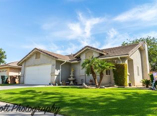 3216 Ranchgate Dr, Bakersfield, CA 93312