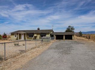 1038 S Phillipe Ln, Montague, CA 96064