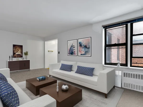 2546 East 13th Street image 7 of 28