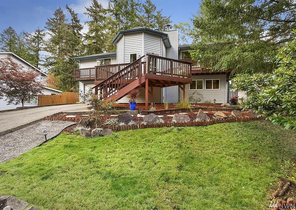 1st image of 13770 Crestview Cir NW