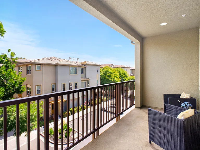1336 N Capitol Ave #6 — Photo 19