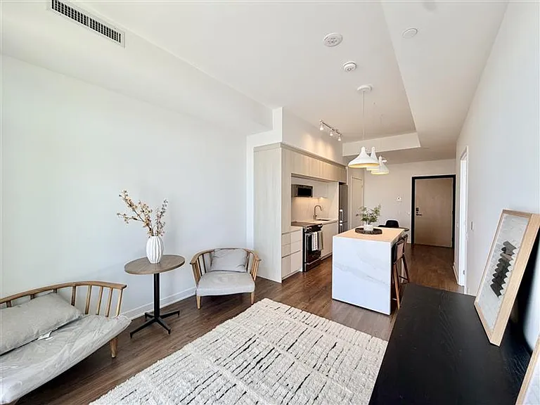 185 Millway Ave #1.5 — Photo 26