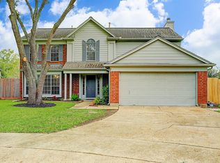 3904 Fernwood Dr, Pearland, TX 77584