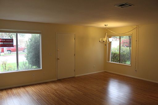 3rd image of 7790 Camino Glorita