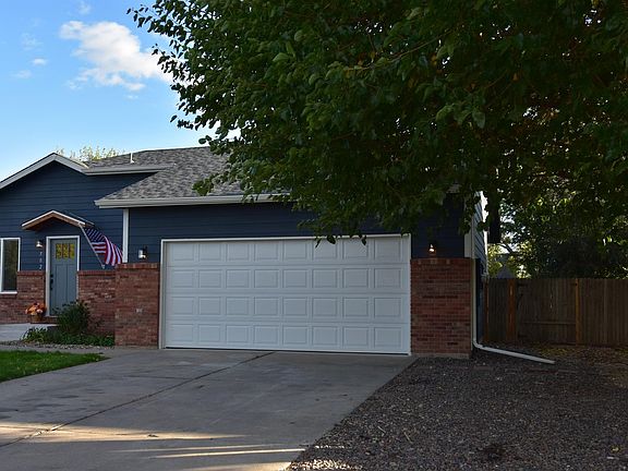 3rd image of 502 E 19th St