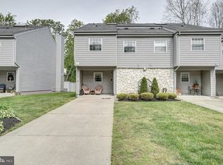 31 Harbor Ln, Somers Point, NJ 08244