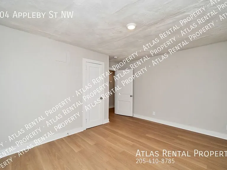 804 Appleby St NW — Photo 11