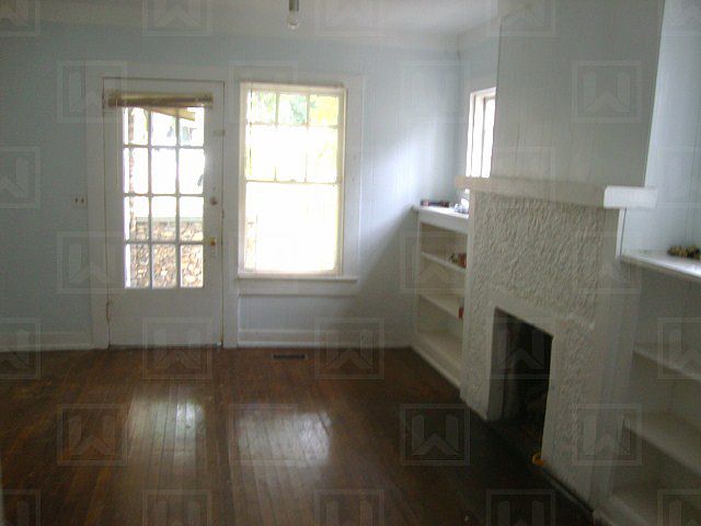 2nd image of 538 47th St S