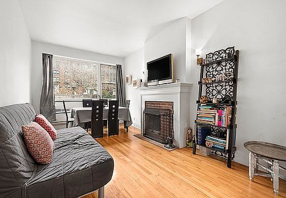 5th image of 327 E 52nd St APT 5R
