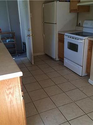 4th image of 3502 Pineview Dr