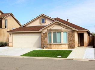 2540 Eileen Ave, Sanger, CA 93657