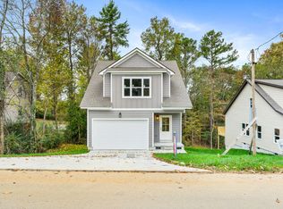 1238 Thomas Ln, Hixson, TN 37343