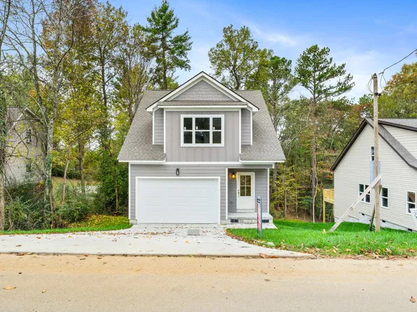 1238 Thomas Ln, Hixson, TN 37343