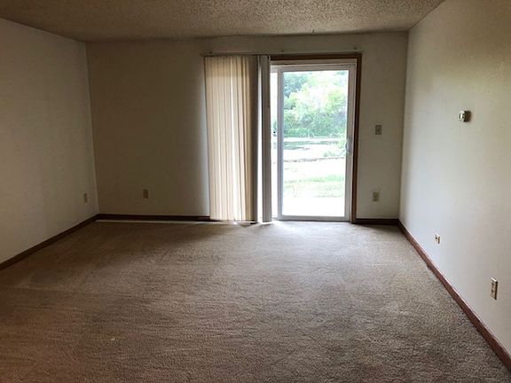 2nd image of 2617 Westwinds Dr APT 5