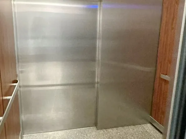 25-34 Steinway Street image 9 of 29