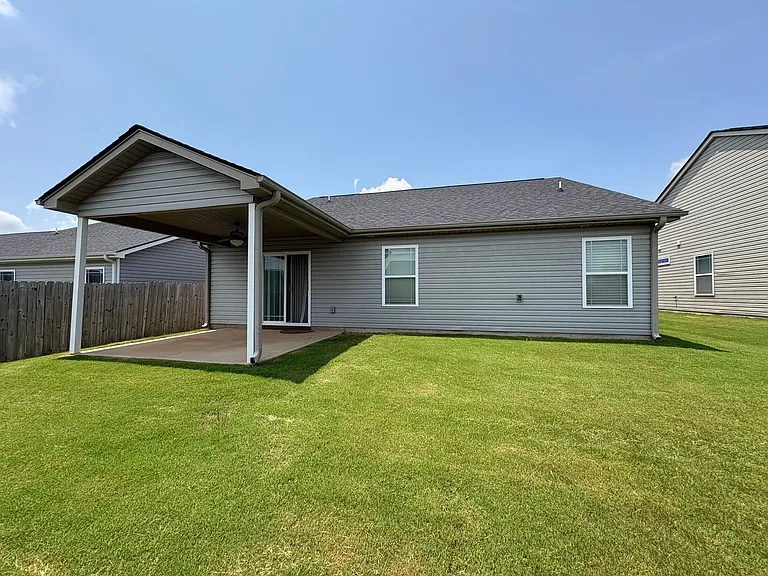 254 Highland Springs Loop — Photo 9