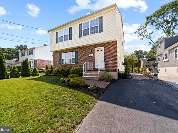 336 7th Ave, Folsom, PA 19033