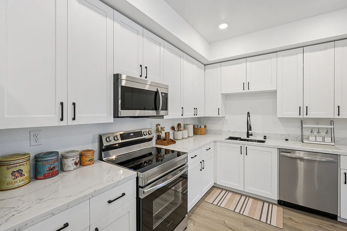 Kitchen - Landing 36