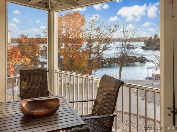214 Regatta Bay Cir Unit 1B, Lake Ozark, MO 65049