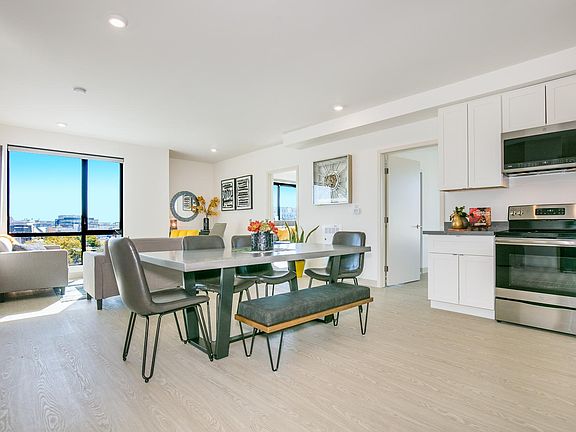 Model E-3:
3-bed | 2-bath