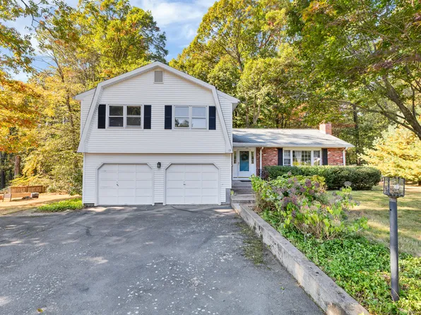 13 Bear Ridge Drive, Bloomfield, CT 06002