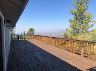 1022 Rainbow Crest Rd, Fallbrook, CA 92028