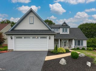 2017 Harrogate Rd, Lancaster, PA 17601