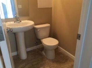 1316 Huntington Dr, Merced, CA 95348