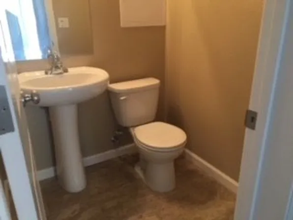 1316 Huntington Dr, Merced, CA 95348