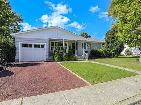 215 S Boyd St, Cape May Court House, NJ 08210