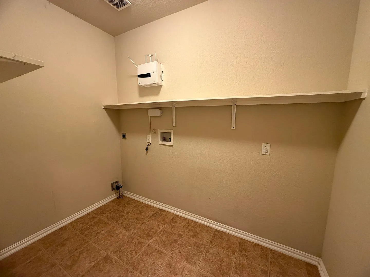 11402 Garden Falls — Photo 3