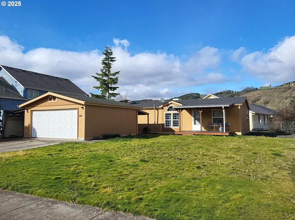 201 NE Blair St, Sheridan, OR 97378