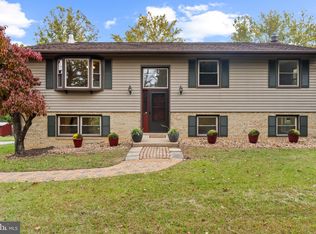 10208 Van Thompson Rd, Fairfax Station, VA 22039