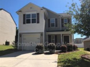 882 Bitting Hall Cir, Rural Hall, NC 27045