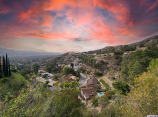 192 Wonderview Dr, Glendale, CA 91202