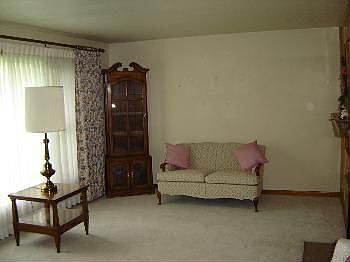 2nd image of 6573 Oakwood Dr