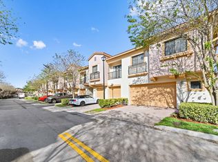 Grand Cypress Townhouses, Coconut Creek, FL 33073