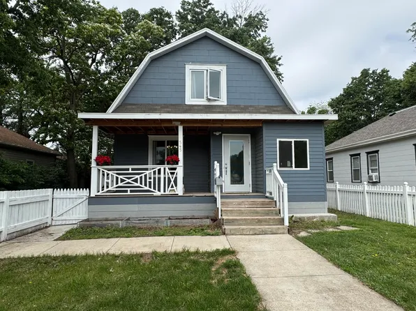 545 Montana Ave SW, Huron, SD 57350