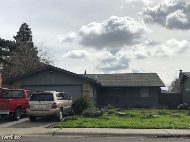 1st image of 506 Placer Dr